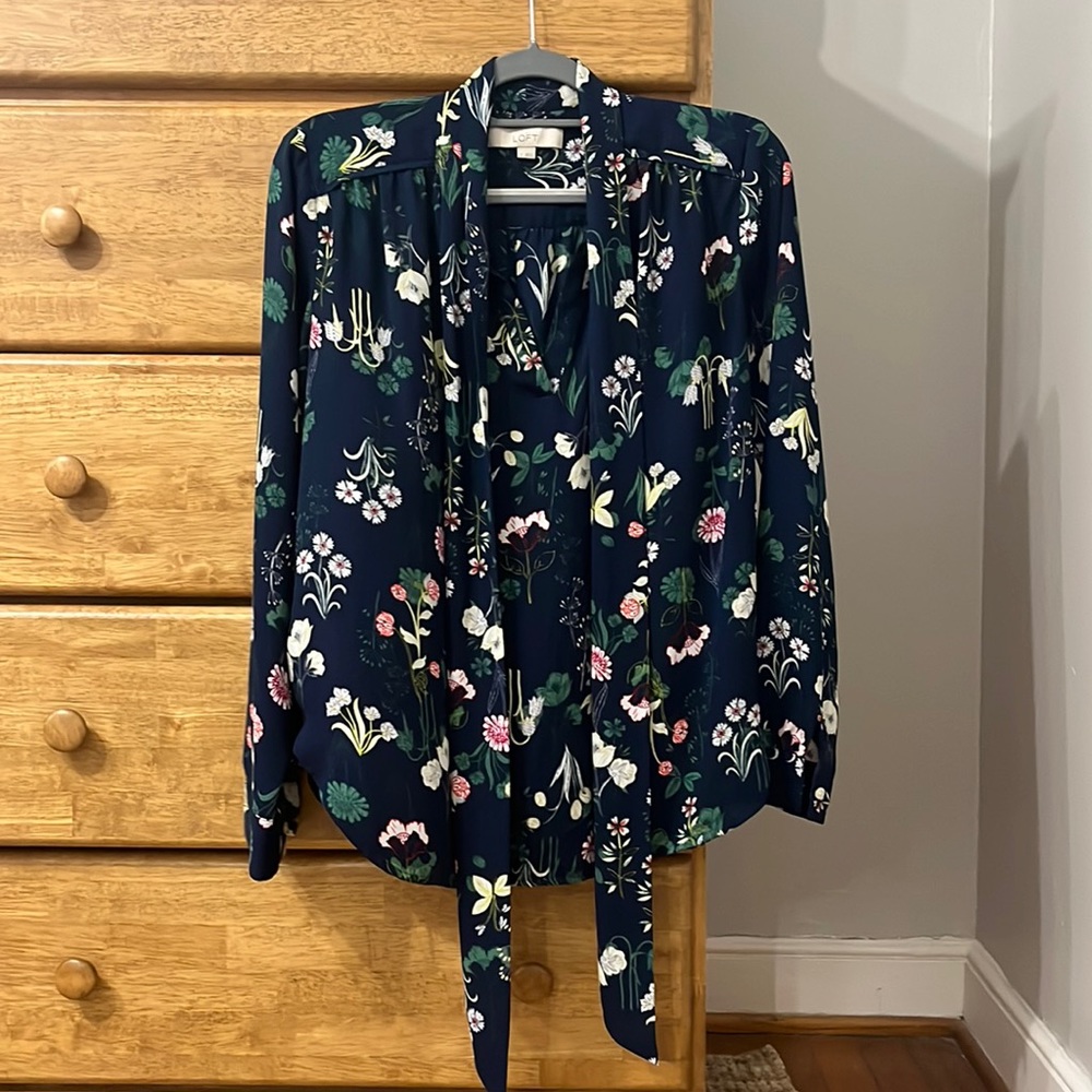 LOFT tie-neck blouse